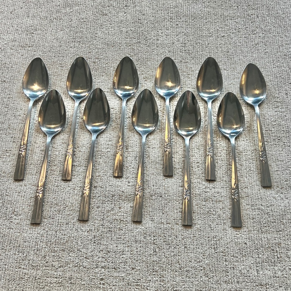 Epic Custom Stainless Rose Floral Tablespoons Set of 8 Vintage Flatware